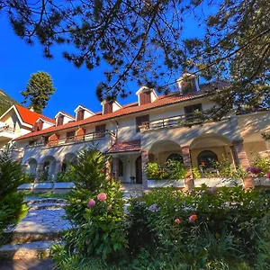 4* Hotel Alpin Llogara